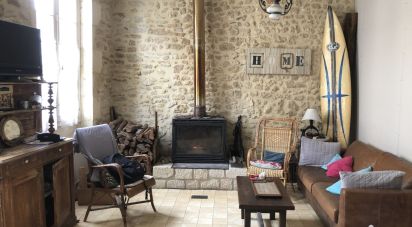 House 6 rooms of 129 m² in Lesparre-Médoc (33340)