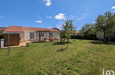 House 4 rooms of 90 m² in Aigrefeuille-d'Aunis (17290)