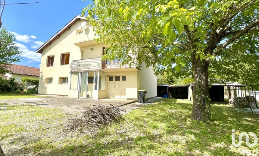 House 7 rooms of 135 m² in Lannemezan (65300)