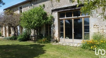 House 6 rooms of 271 m² in Marthon (16380)