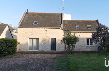 House 4 rooms of 130 m² in Savigny-en-Véron (37420)