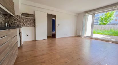 Apartment 3 rooms of 60 sq m in Trappes (78190)