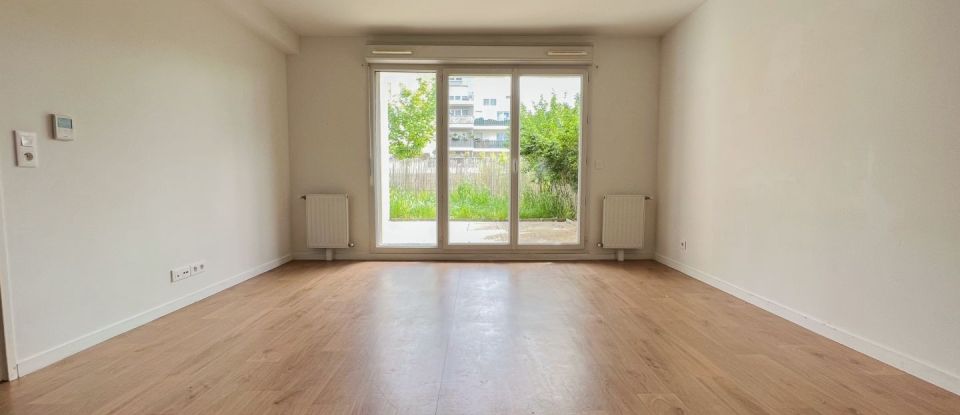 Apartment 3 rooms of 60 m² in Trappes (78190)