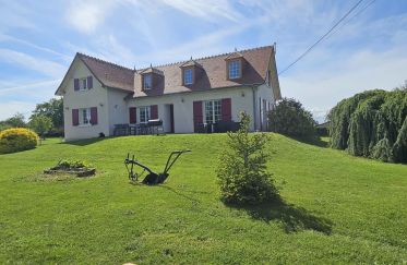 House 7 rooms of 200 m² in Crevant (36140)