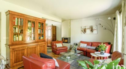 Maison 8 pièces de 135 m² à Sucy-en-Brie (94370)