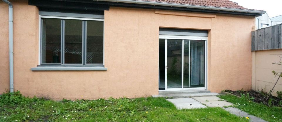 House 5 rooms of 179 m² in Seclin (59113)