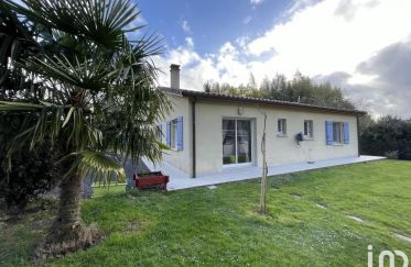 House 4 rooms of 84 m² in Sousmoulins (17130)