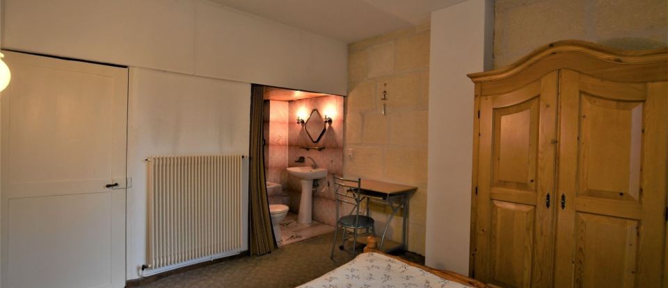 House 2 rooms of 47 m² in Arles (13200)
