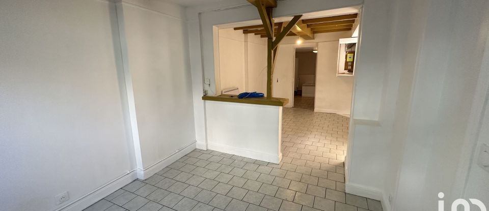 Apartment 2 rooms of 48 m² in Fontenay-sous-Bois (94120)