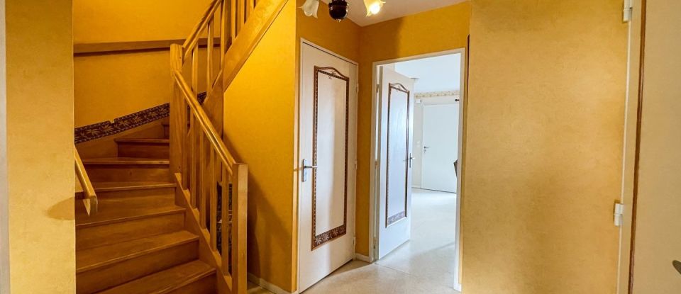 House 4 rooms of 97 m² in La Chapelle-des-Fougeretz (35520)