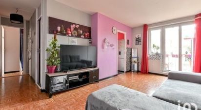 Appartement 2 pièces de 42 m² à Clichy (92110)