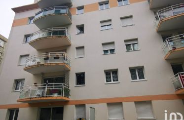 Apartment 3 rooms of 68 m² in Rezé (44400)