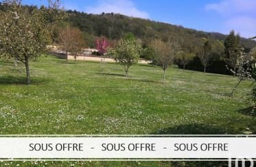 Land of 1,341 m² in Amfreville-sur-Iton (27400)
