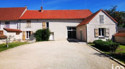 Maison 5 pièces de 192 m² à Coussay-les-Bois (86270)