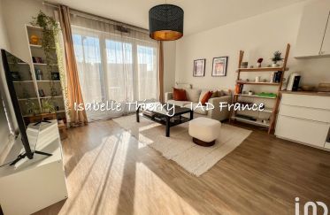 Apartment 2 rooms of 42 m² in Montlhéry (91310)
