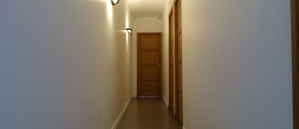 Apartment 3 rooms of 72 m² in Ris-Orangis (91130)