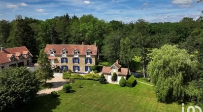 House 6 rooms of 281 m² in Fontenay-Trésigny (77610)