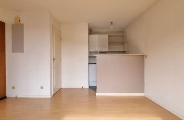 Apartment 1 room of 26 m² in Nantes (44100)