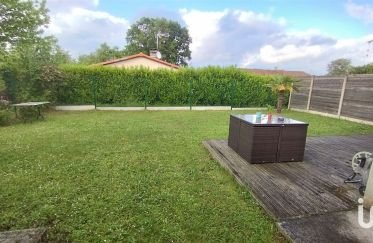 House 4 rooms of 76 m² in Le Haillan (33185)