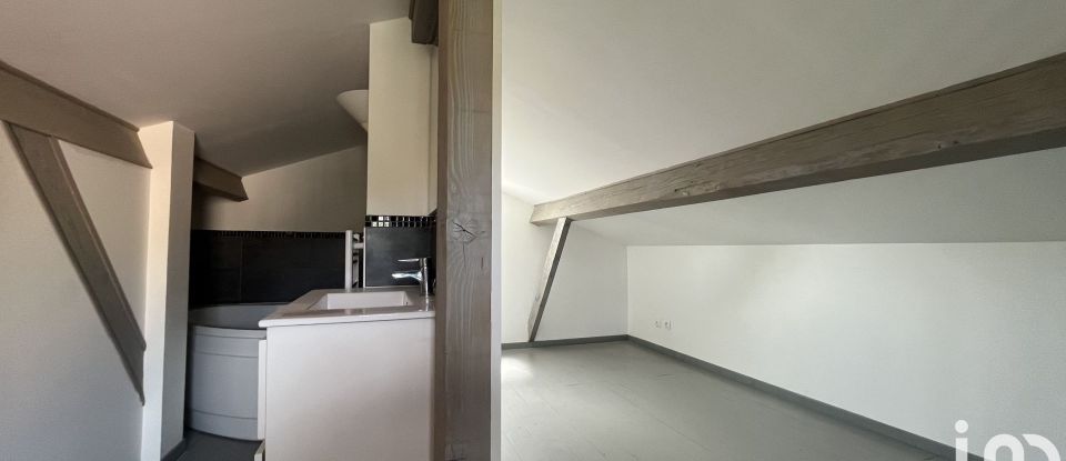 Maison 4 pièces de 92 m² à Boisset-et-Gaujac (30140)