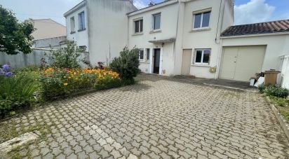 House 5 rooms of 95 m² in Luçon (85400)