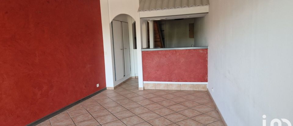 House 6 rooms of 127 m² in Valensole (04210)