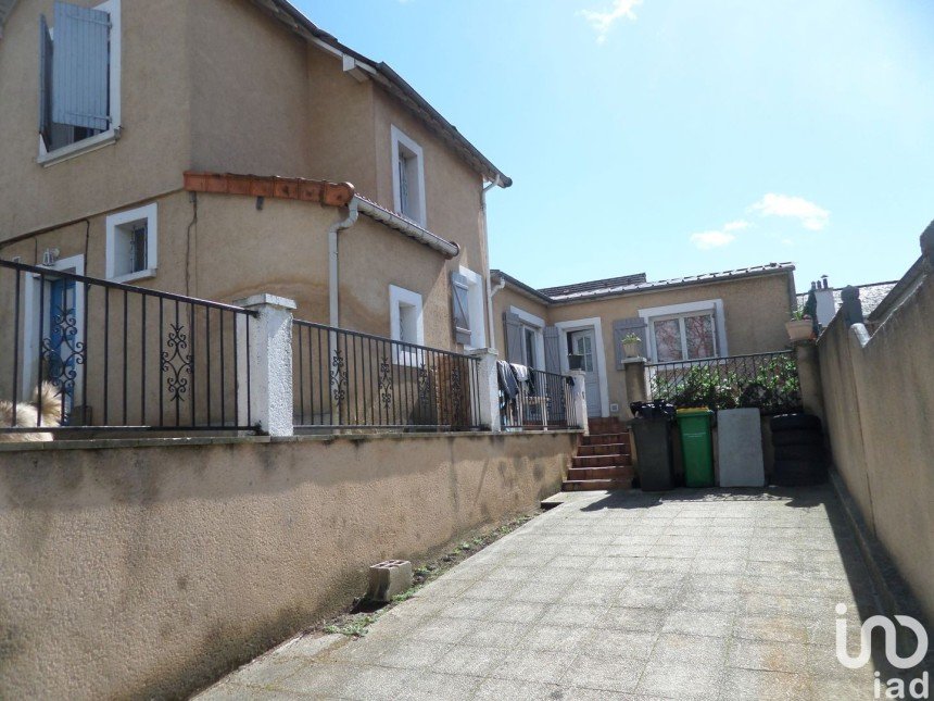House 4 rooms of 96 m² in Le Mans (72100)