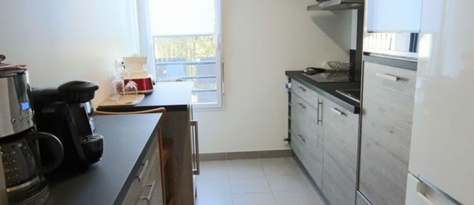 Appartement 3 pièces de 65 m² à Groslay (95410)