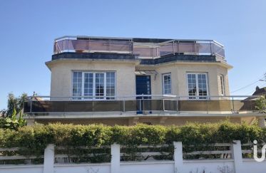 House 7 rooms of 227 m² in Ouistreham (14150)