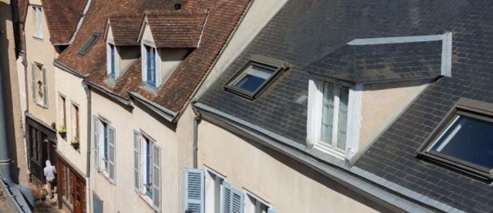 Appartement 4 pièces de 71 m² à Chartres (28000)