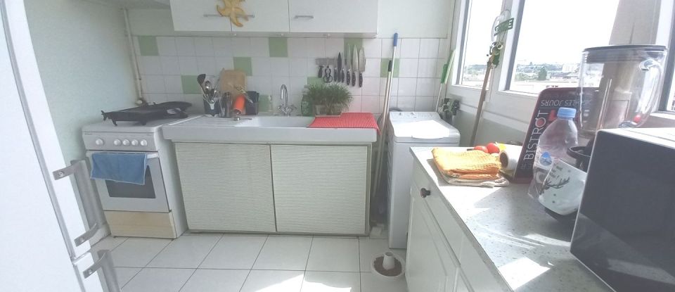 Apartment 2 rooms of 41 m² in Orly (94310)