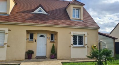 House 7 rooms of 172 m² in Morigny-Champigny (91150)