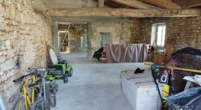 Barn conversion 3 rooms of 90 m² in Beurlay (17250)