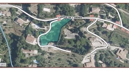 Land of 2,013 m² in Vence (06140)