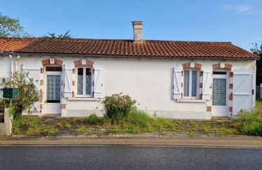 House 5 rooms of 88 m² in Commequiers (85220)