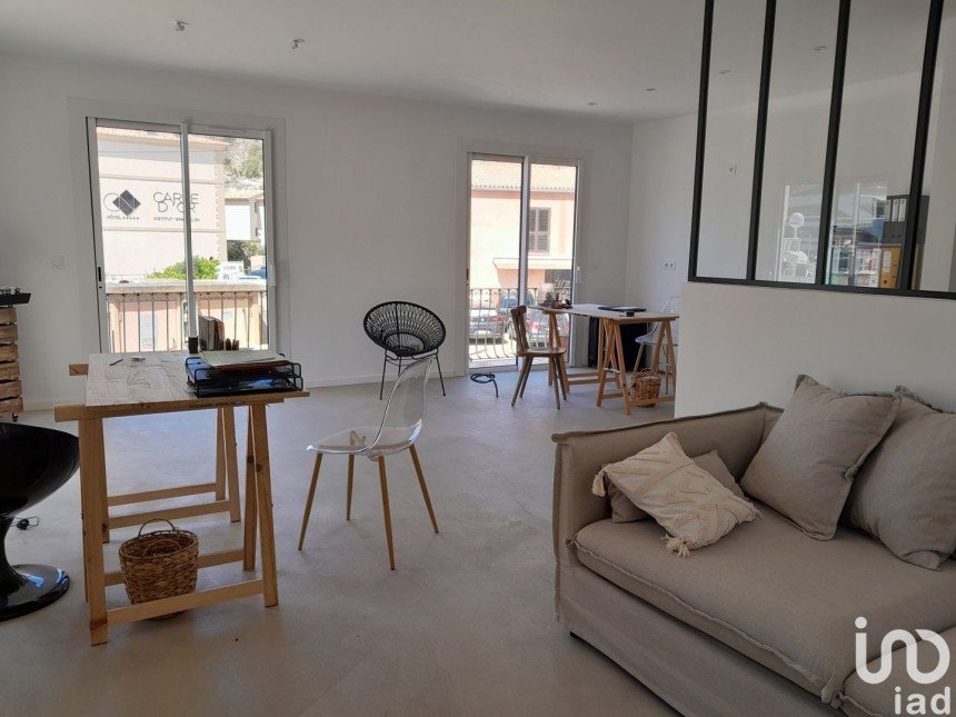 Appartement 4 pièces de 94 m² à Bonifacio (20169)