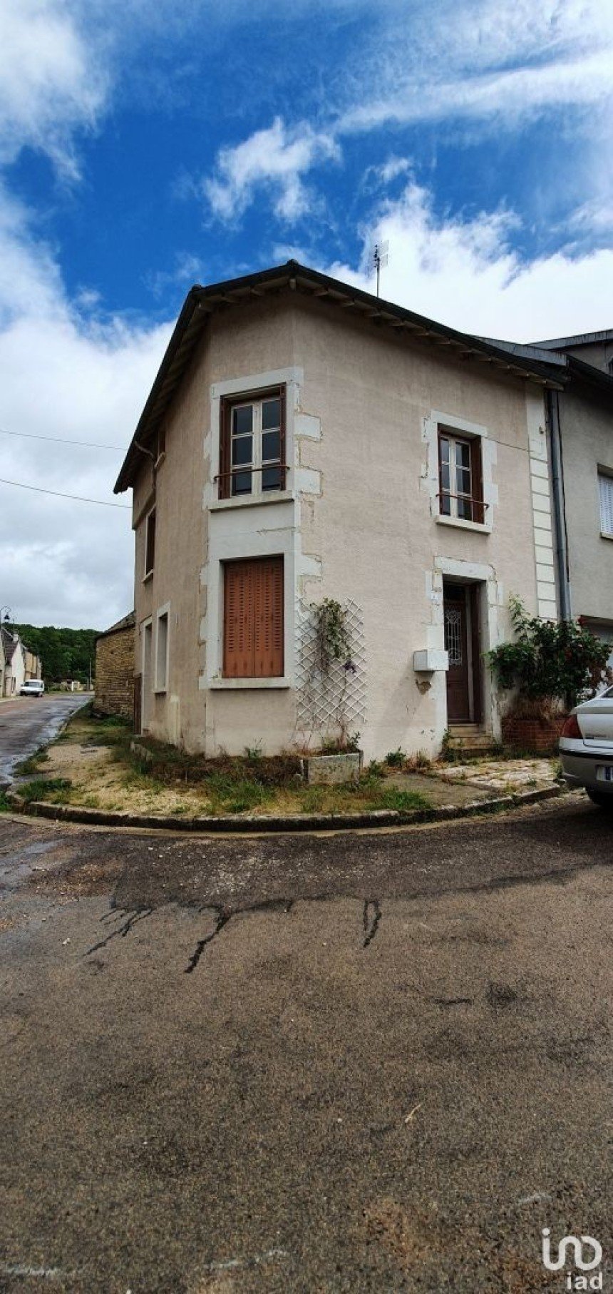 Maison de ville 5 pièces de 97 m² à Ancy-le-Franc (89160)