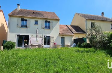 House 7 rooms of 136 m² in Bouffémont (95570)