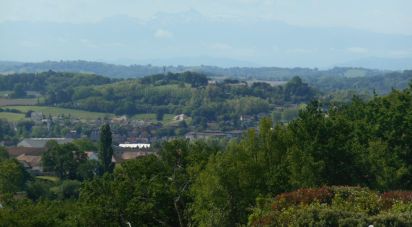 Land of 1,871 m² in Orthez (64300)