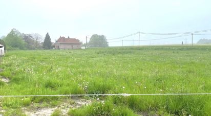 Land of 777 m² in Cysoing (59830)