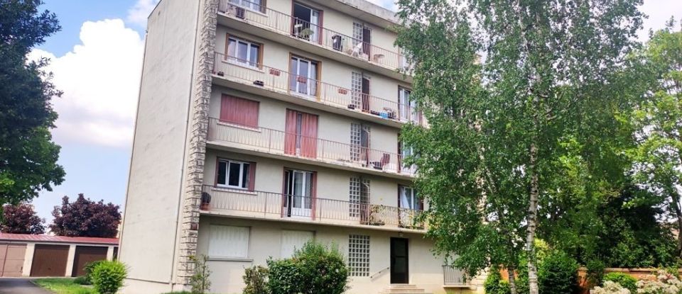 Appartement 3 pièces de 64 m² à Saint-Maur-des-Fossés (94100)