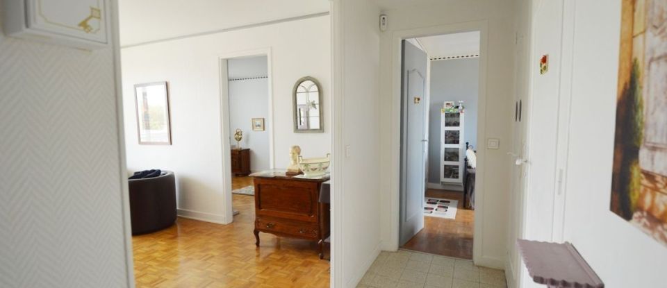 Apartment 3 rooms of 64 m² in Saint-Maur-des-Fossés (94100)
