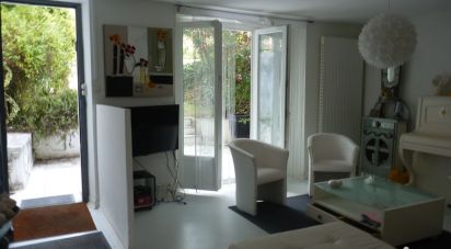 House 4 rooms of 199 m² in Orthez (64300)