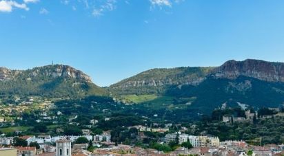 House 4 rooms of 125 m² in Cassis (13260)