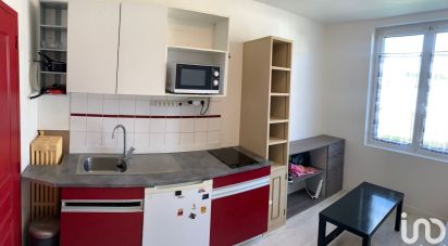 Apartment 2 rooms of 18 m² in Nazelles-Négron (37530)