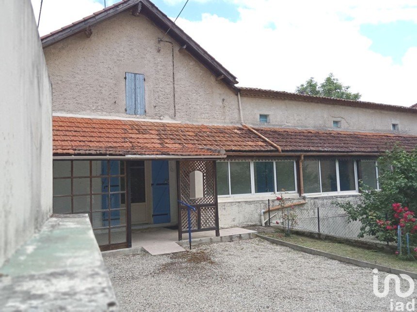 Maison 4 pièces de 118 m² à Pellegrue (33790)