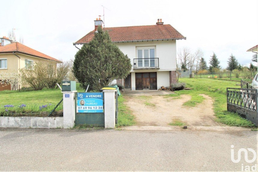Maison 6 pièces de 147 m² à Bulgnéville (88140)