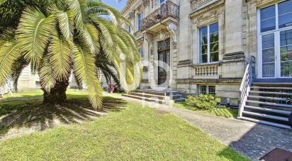 Apartment 3 rooms of 97 m² in Bordeaux (33300)