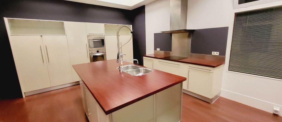Appartement 5 pièces de 248 m² à Chambéry (73000)