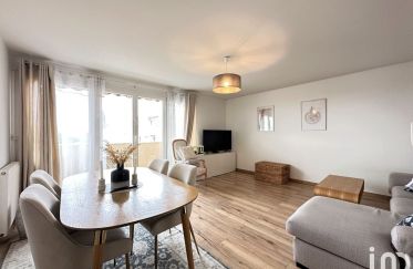 Apartment 3 rooms of 70 m² in Thiais (94320)
